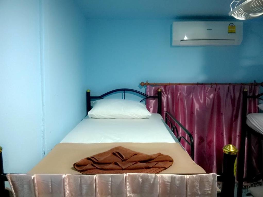 Baan Mook Anda Hostel Ko Lanta Rom bilde
