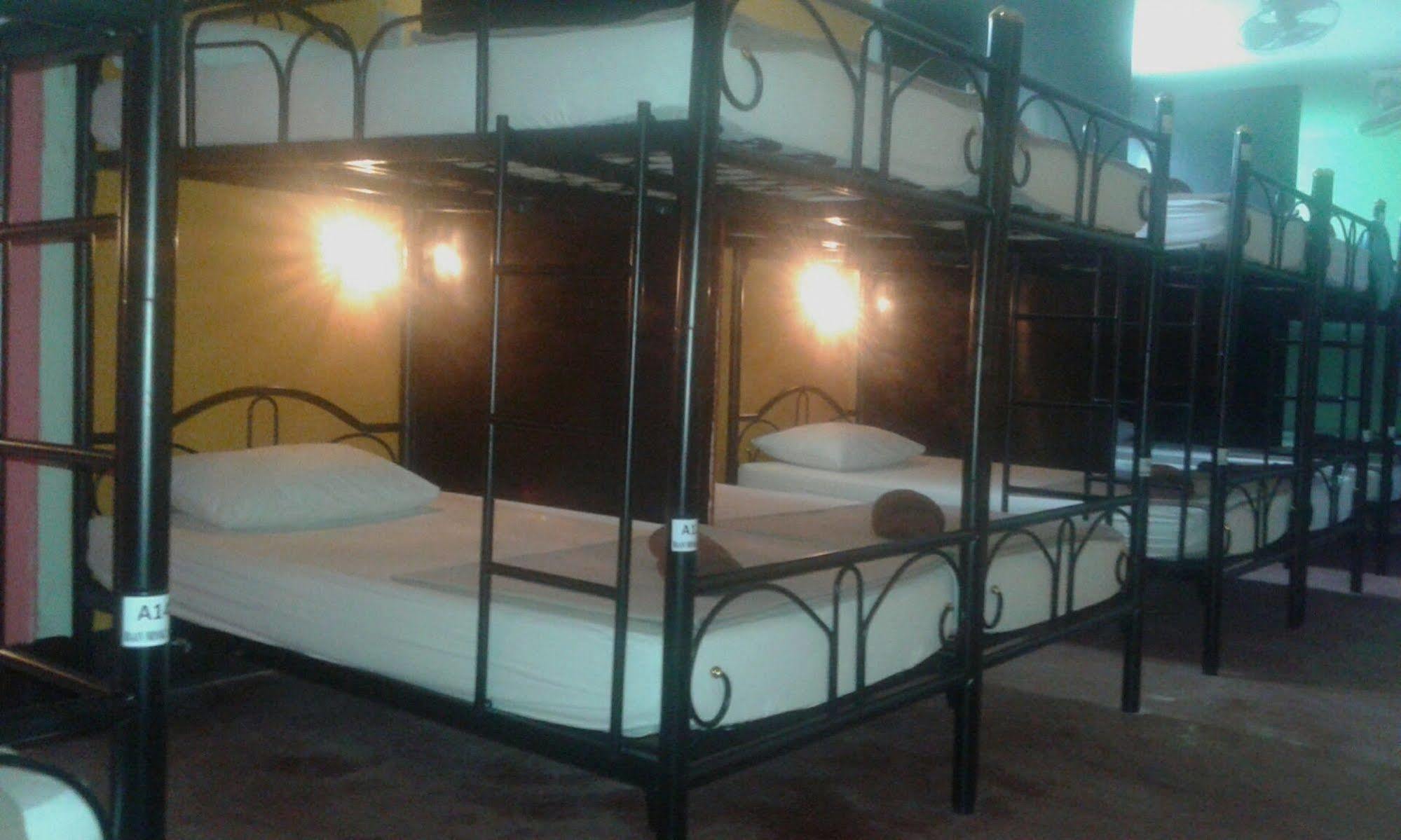 Baan Mook Anda Hostel Ko Lanta Eksteriør bilde